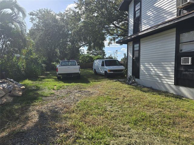 3160 ASPINWALL STREET, Sarasota, FL 34237
