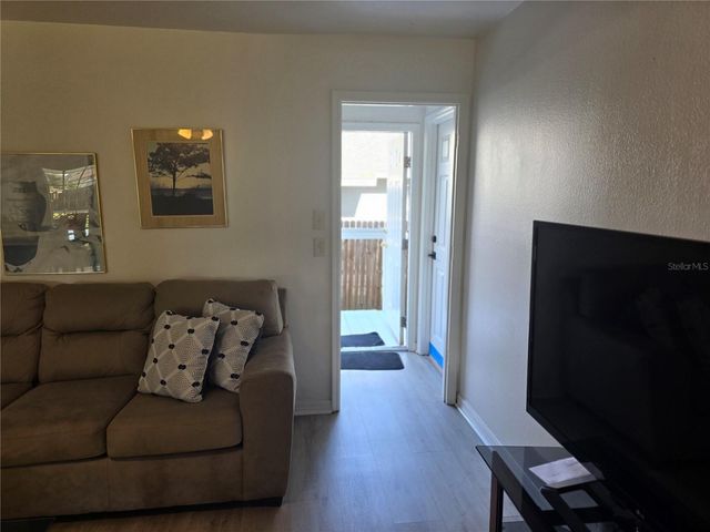 3160 ASPINWALL STREET, Sarasota, FL 34237
