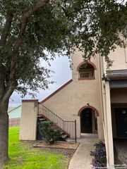 6100 Woodlake Pkwy Apt 601, San Antonio, TX 78244