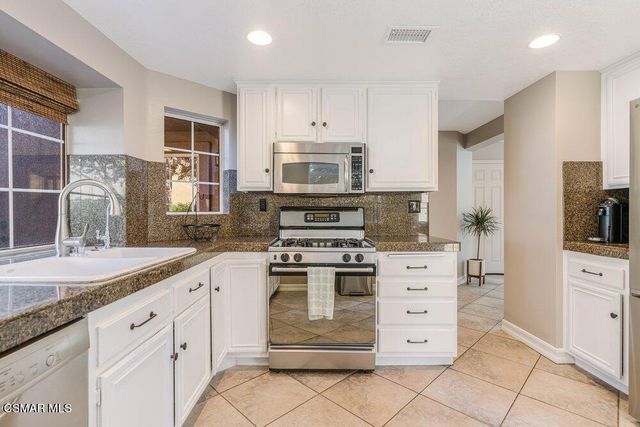 644 Brademas Court, Simi Valley, CA 93065