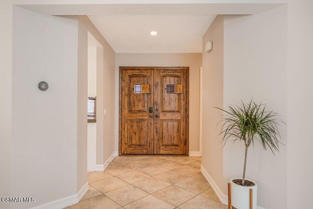 644 Brademas Court, Simi Valley, CA 93065