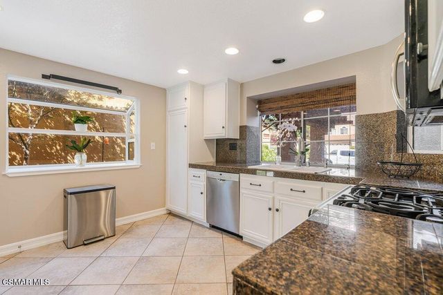 644 Brademas Court, Simi Valley, CA 93065