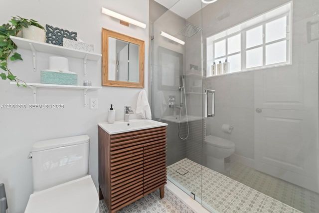 18901 NW 10th Ct, Miami Gardens, FL 33169