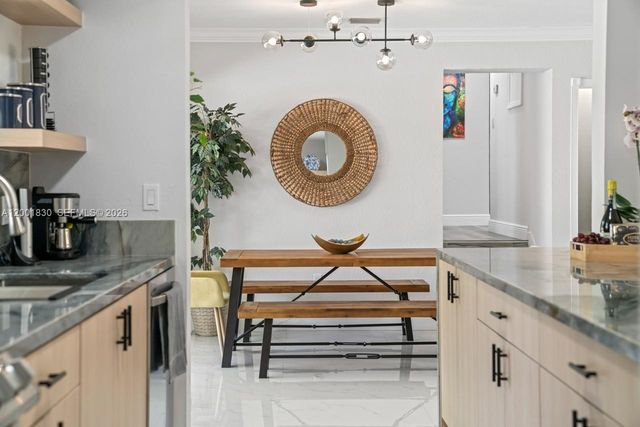 18901 NW 10th Ct, Miami Gardens, FL 33169