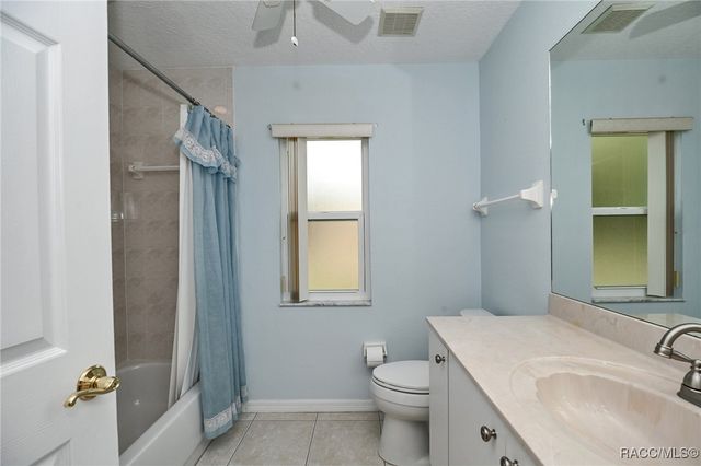 7 Boston Ivy Court, Homosassa, FL 34446