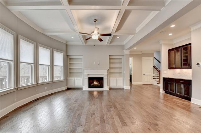 6015 Pennant Lane, Suwanee, GA 30024