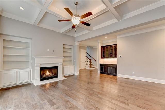 6015 Pennant Lane, Suwanee, GA 30024