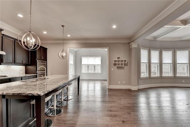 6015 Pennant Lane, Suwanee, GA 30024