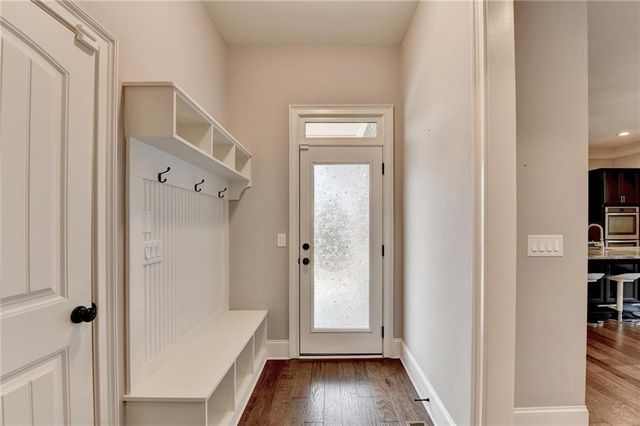 6015 Pennant Lane, Suwanee, GA 30024