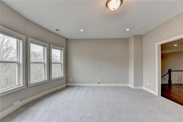 6015 Pennant Lane, Suwanee, GA 30024