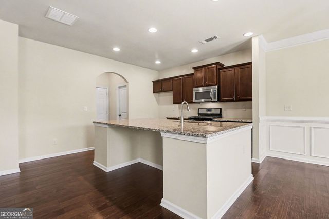 2524 Morgan Chase Drive, Buford, GA 30519