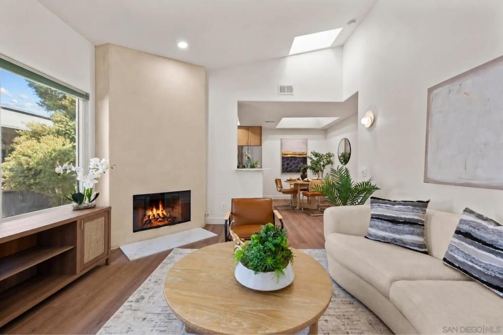 3644 3rd Ave 5, San Diego, CA 92103 — exterior