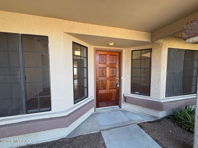 6070 S Oyama Drive, Tucson, AZ 85746