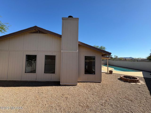 6070 S Oyama Drive, Tucson, AZ 85746
