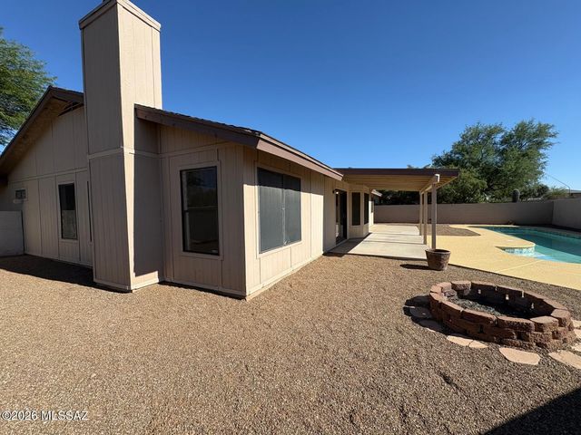 6070 S Oyama Drive, Tucson, AZ 85746