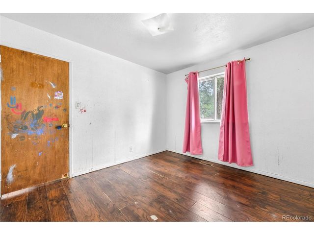 2402 Chimayo Dr, Colorado Springs, CO 80911