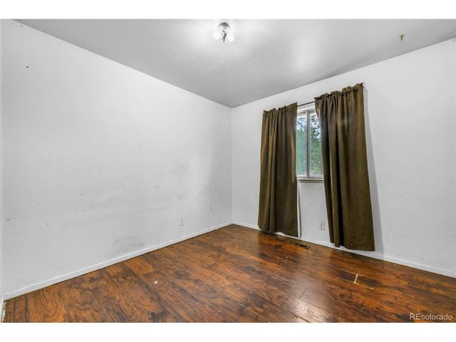 2402 Chimayo Dr, Colorado Springs, CO 80911