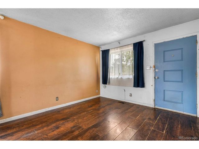 2402 Chimayo Dr, Colorado Springs, CO 80911