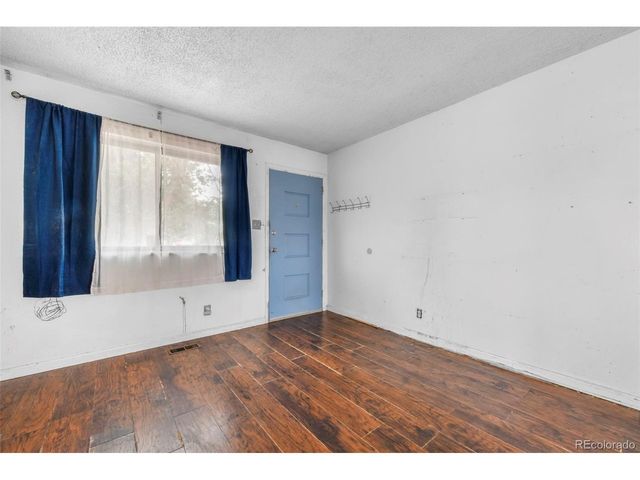 2402 Chimayo Dr, Colorado Springs, CO 80911