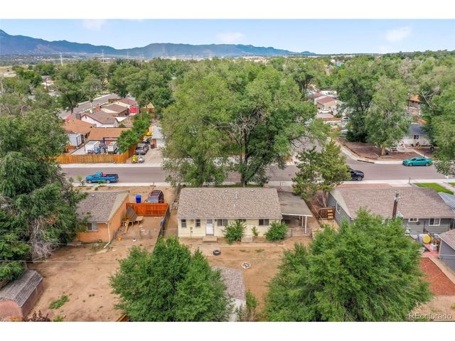 2402 Chimayo Dr, Colorado Springs, CO 80911