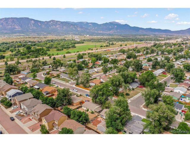 2402 Chimayo Dr, Colorado Springs, CO 80911