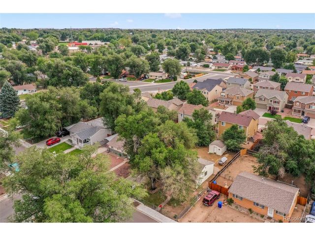 2402 Chimayo Dr, Colorado Springs, CO 80911