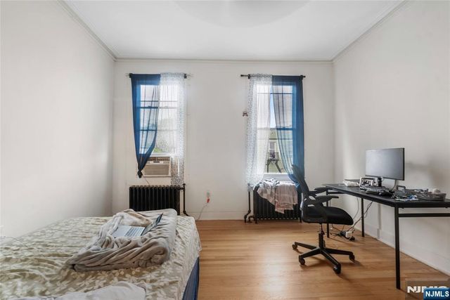 15 Robby Road, Little Ferry, NJ 07643