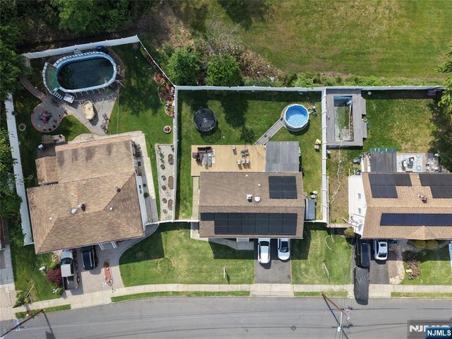 15 Robby Road, Little Ferry, NJ 07643