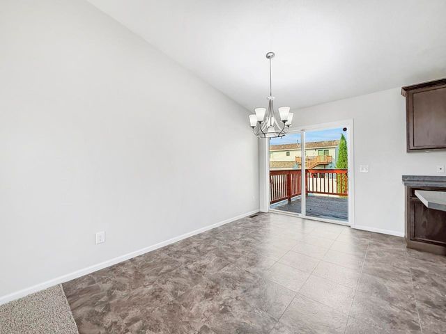 1801 Sunset Blvd, Minot, ND 58703