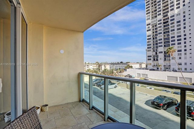 2501 S Ocean Dr 302, Hollywood, FL 33019