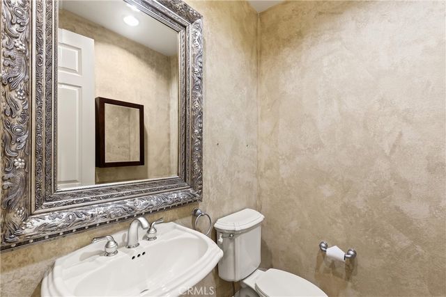 300 Big Canyon Drive N, Palm Springs, CA 92264