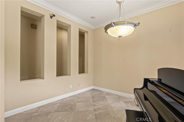 300 Big Canyon Drive N, Palm Springs, CA 92264