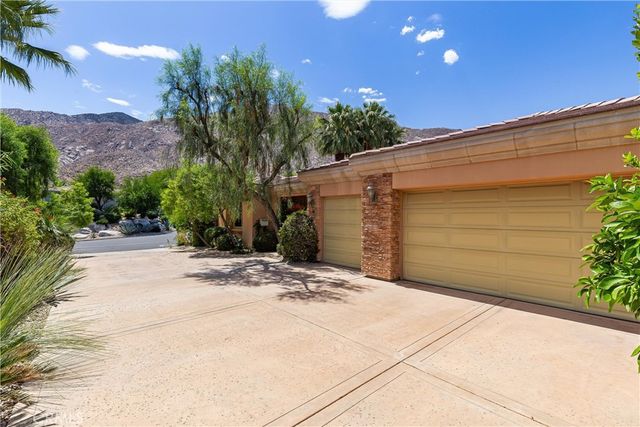 300 Big Canyon Drive N, Palm Springs, CA 92264