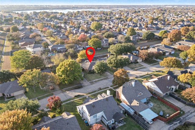 3809 Martha Lane, Rowlett, TX 75088