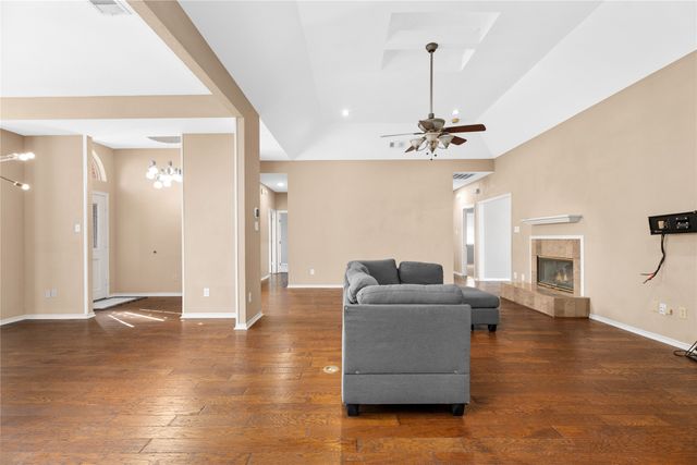 3301 Brunchberry Lane, Plano, TX 75023