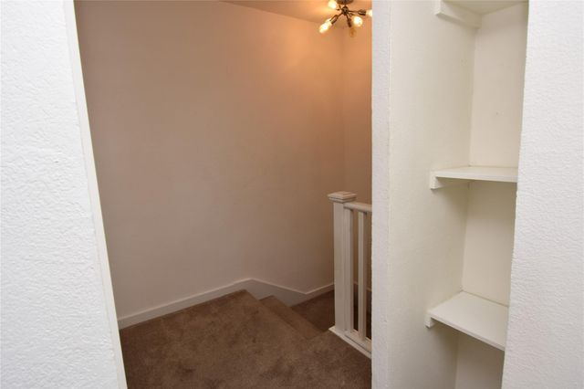 300 E Croslin ST 114, Austin, TX 78752