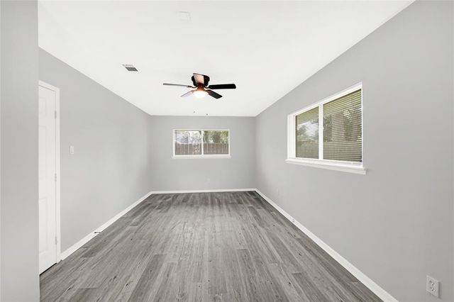 5538 Berry Creek Dr, Houston, TX 77017