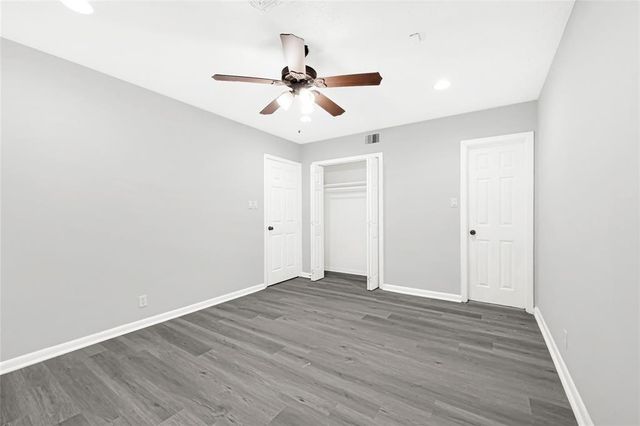 5538 Berry Creek Dr, Houston, TX 77017