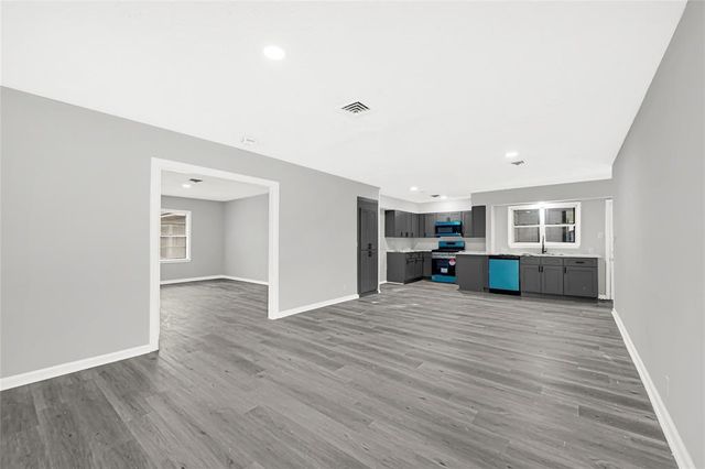 5538 Berry Creek Dr, Houston, TX 77017