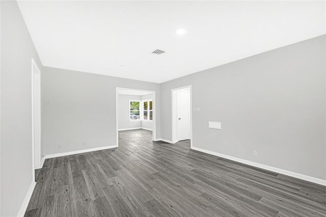 5538 Berry Creek Dr, Houston, TX 77017