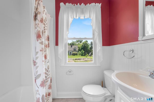 45 Woodridge Circle, Trumbull, CT 06611