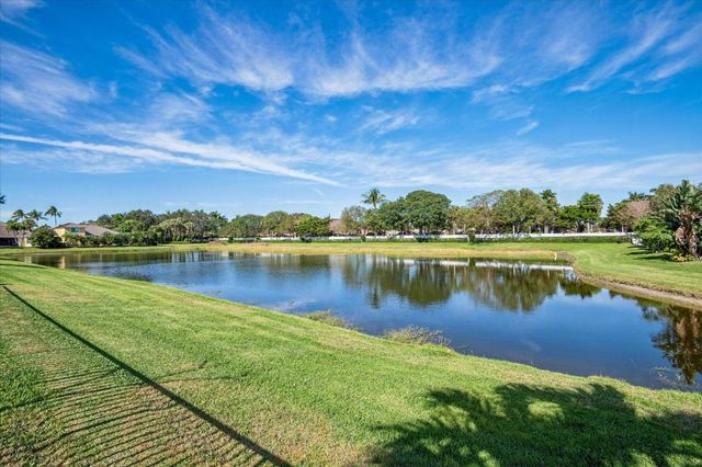 7299 Serrano Terrace, Delray Beach, FL 33446