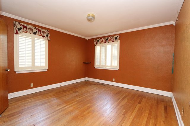 208 32nd Street W, Huntington, WV 25704