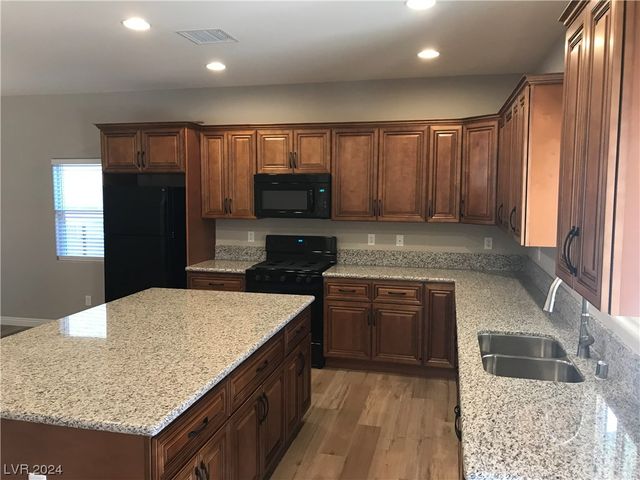 3644 Quail Creek Drive, North Las Vegas, NV 89032