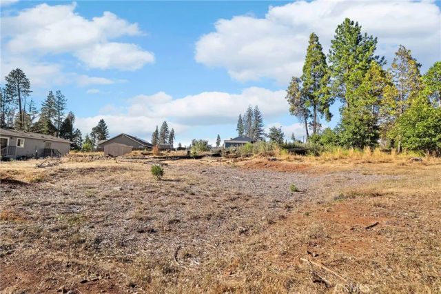 13887 Carver Drive, Magalia, CA 95954