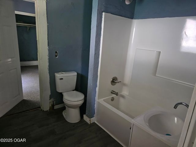 1919 S Porter Avenue, Joplin, MO 64804