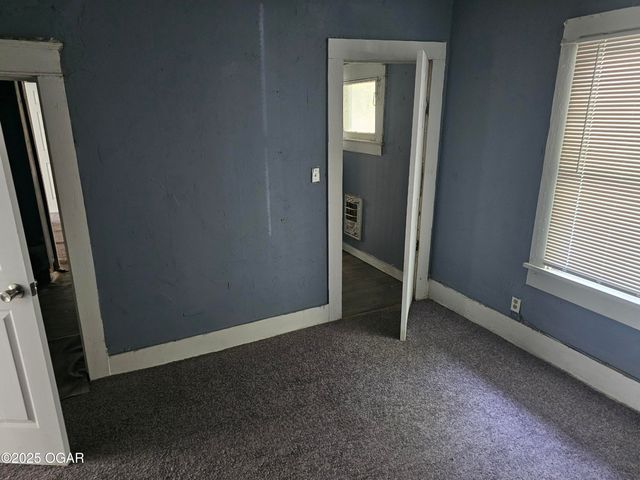 1919 S Porter Avenue, Joplin, MO 64804