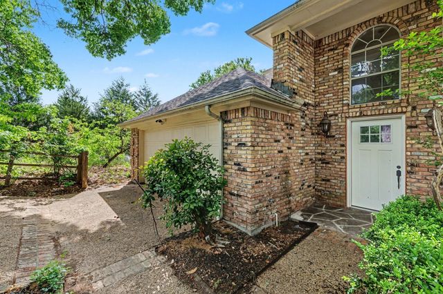6701 Clear Springs Circle, Garland, TX 75044