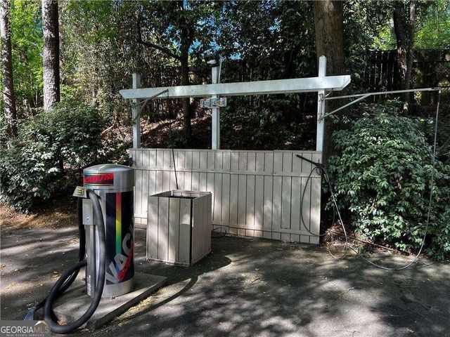 1150 Collier Road I15, Atlanta, GA 30318