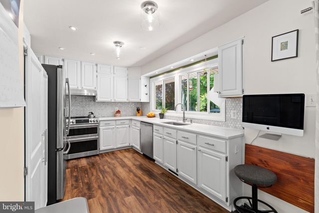 4304 ANDES DR, Fairfax, VA 22030